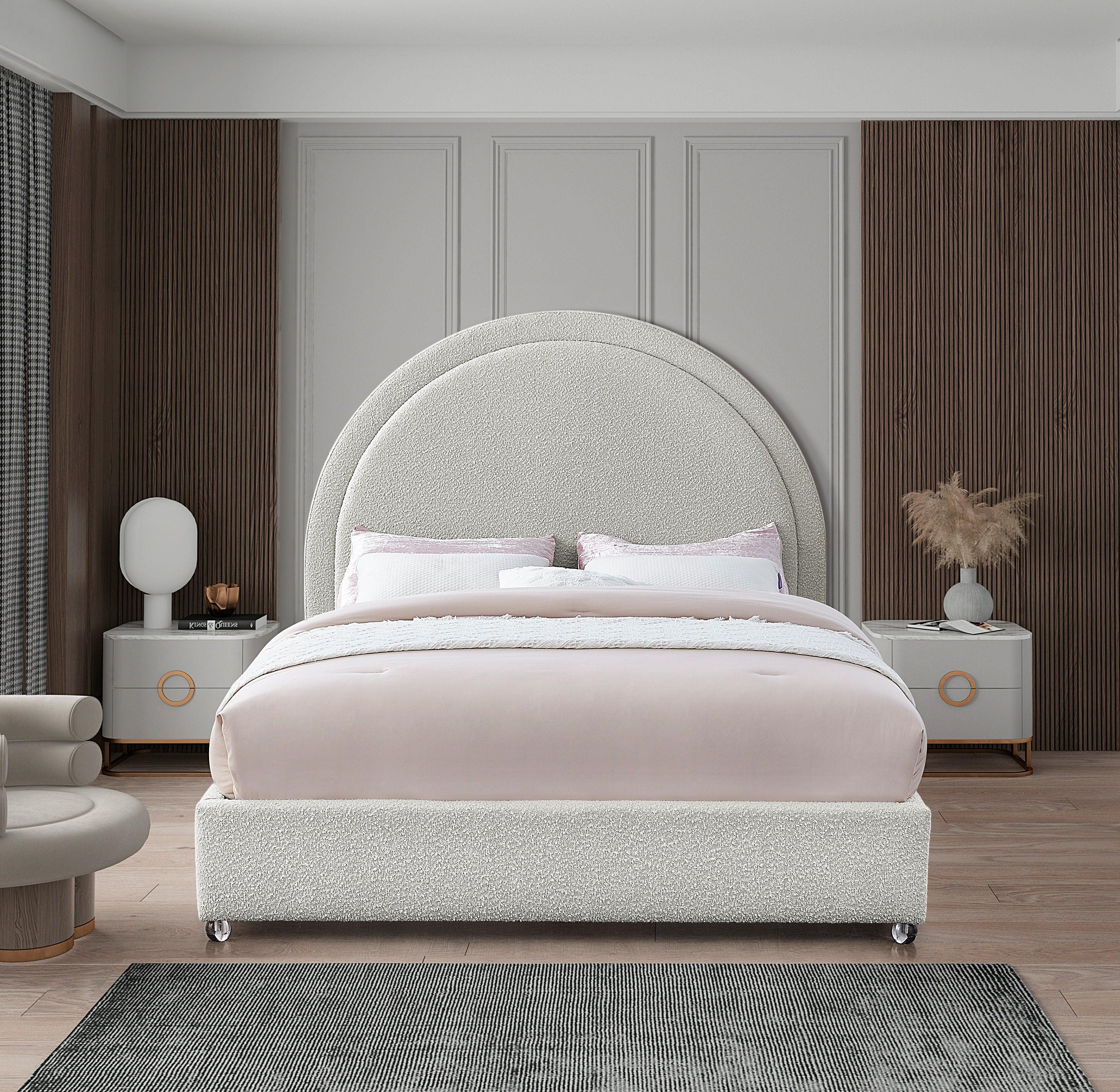 Meridian Furniture - Milo - Bed - 5th Avenue Furniture