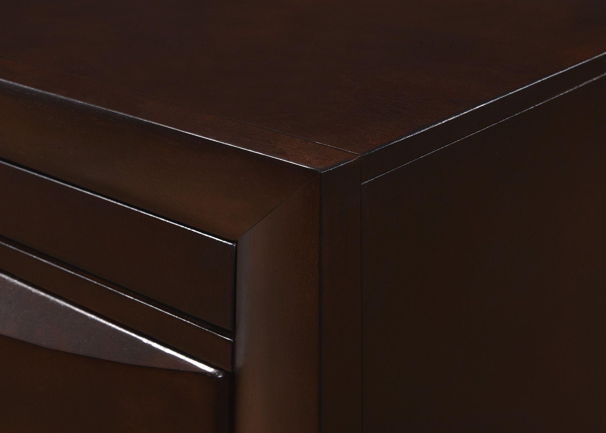 Crown Mark - Emily - Accent Chest - 5th Avenue Furniture