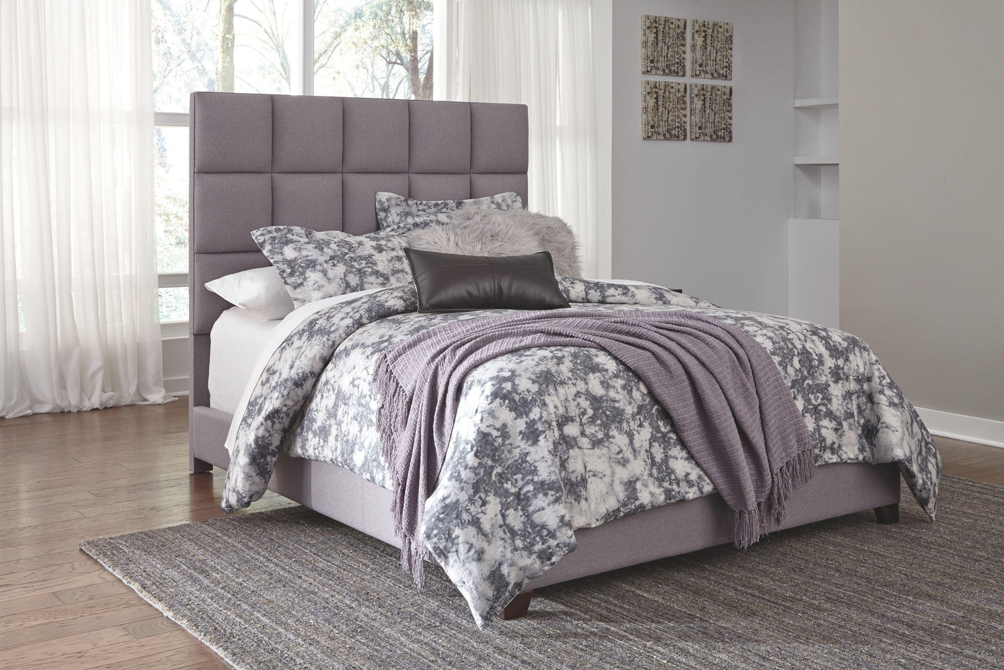 Ashley Furniture - Dolante - Bed - 5th Avenue Furniture