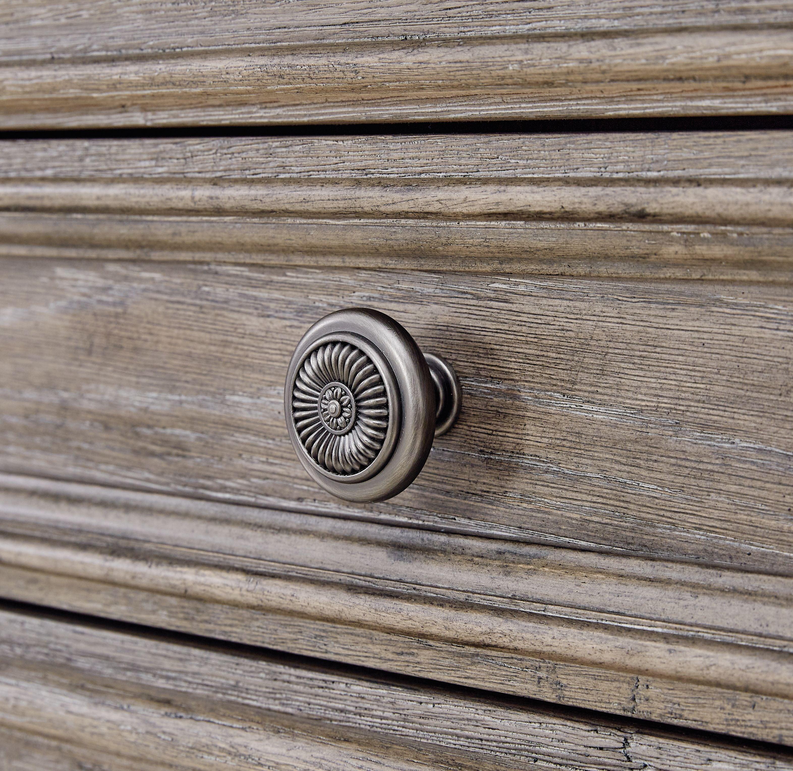 Signature Design by Ashley® - Blairhurst - Light Grayish Brown - Dresser And Mirror - 5th Avenue Furniture