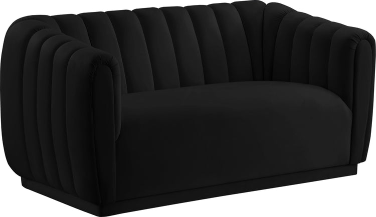 Meridian Furniture - Dixie - Loveseat - 5th Avenue Furniture