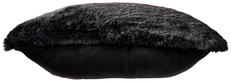 Ashley Furniture - Gariland - Faux Fur Pillow - 5th Avenue Furniture