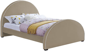 Meridian Furniture - Brody - Bed - 5th Avenue Furniture