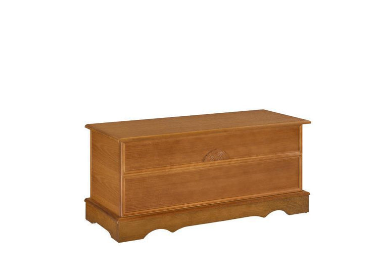 CoasterEssence - Paula - Rectangular Cedar Chest - 5th Avenue Furniture