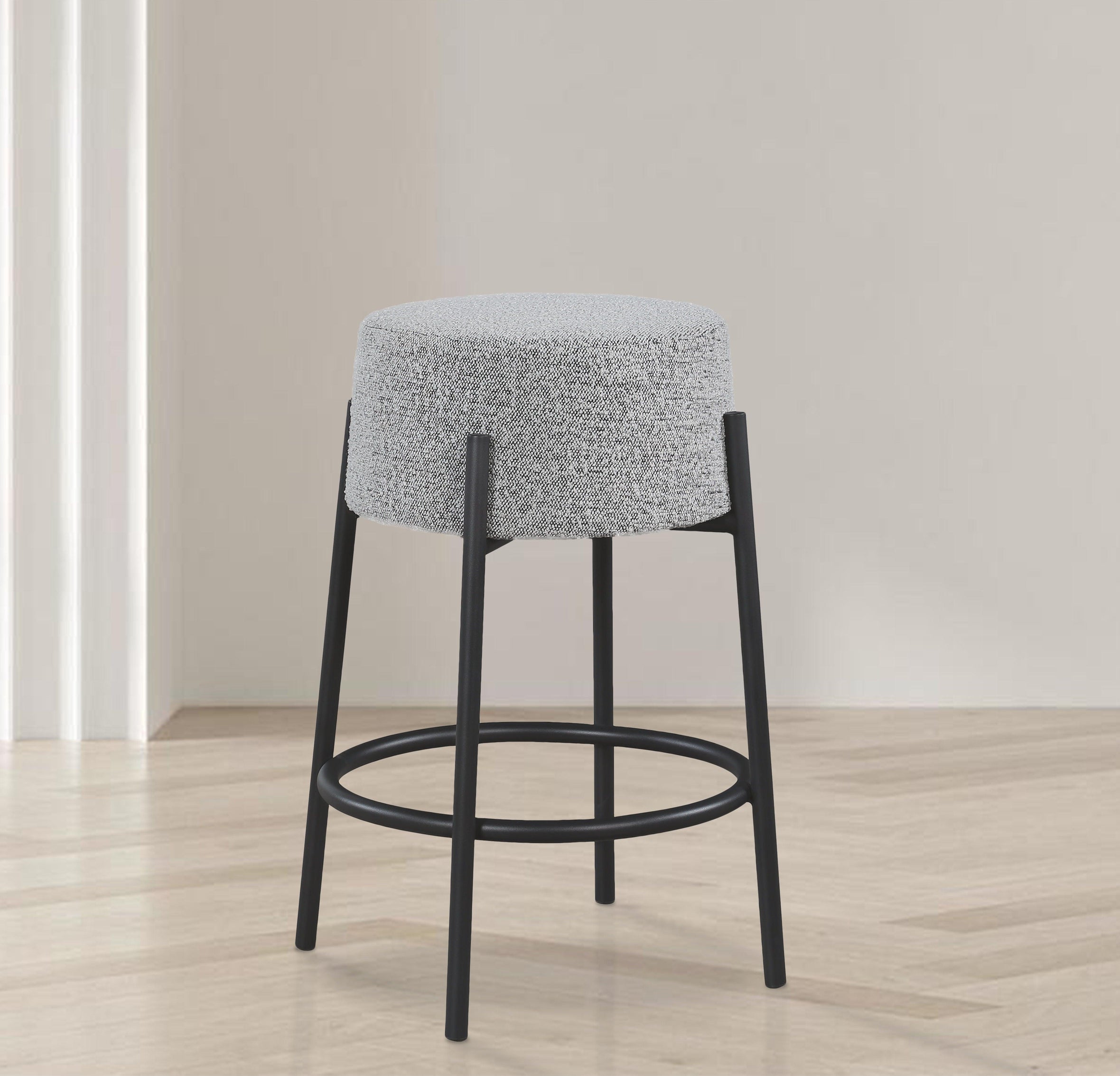 Meridian Furniture - Avalon - Counter Stool - 5th Avenue Furniture