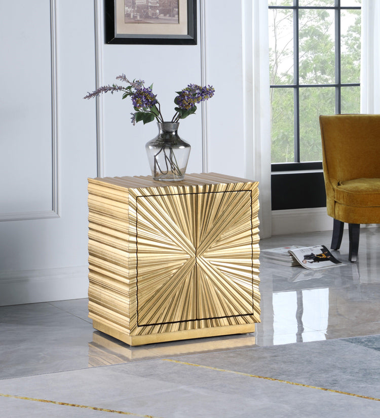 Meridian Furniture - Golda - Side Table - 5th Avenue Furniture