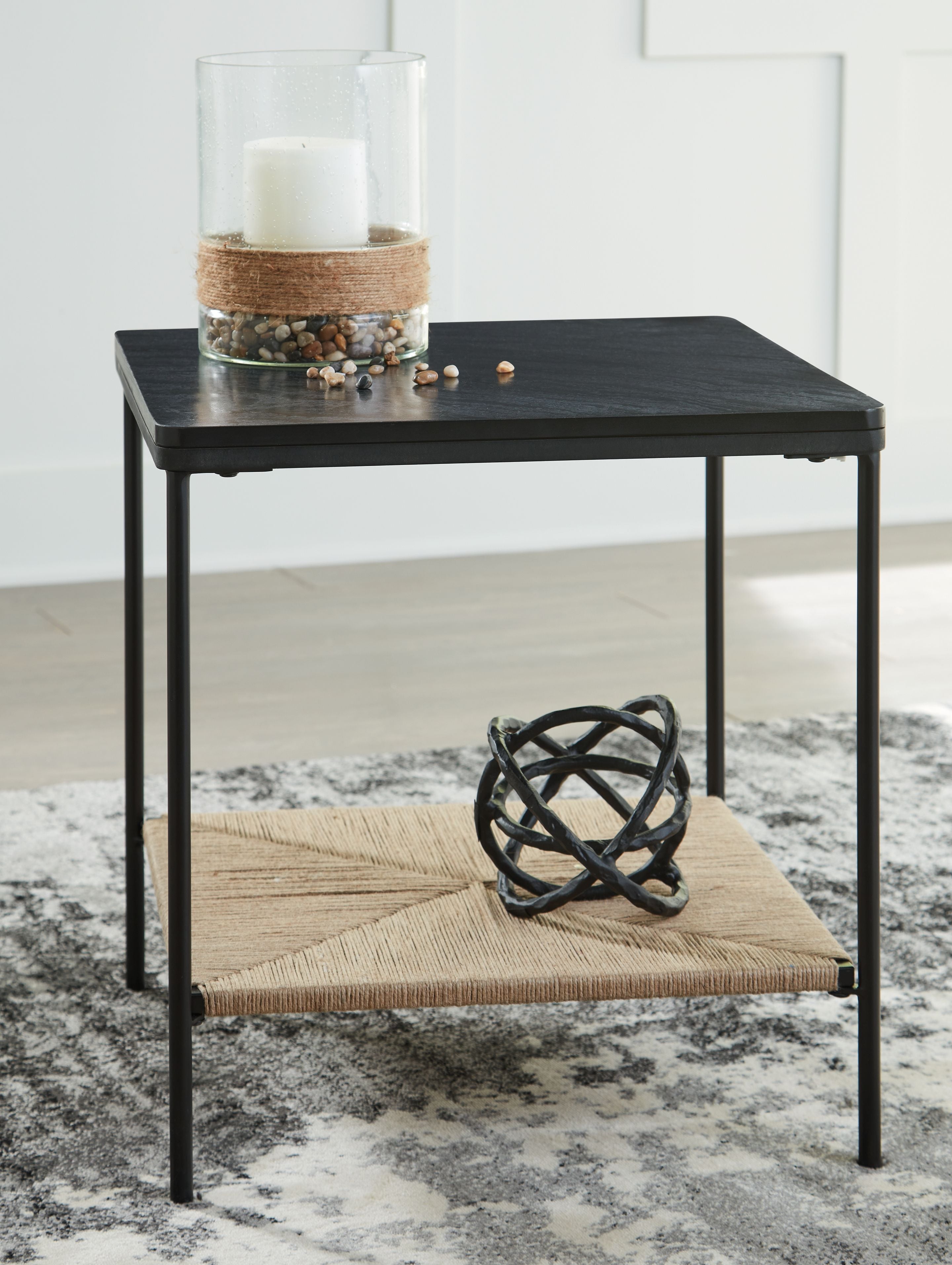 Minrich - Black / Natural - Accent Table - 5th Avenue Furniture