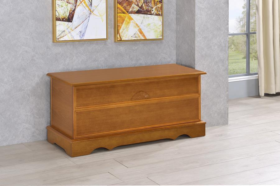 CoasterEssence - Paula - Rectangular Cedar Chest - 5th Avenue Furniture