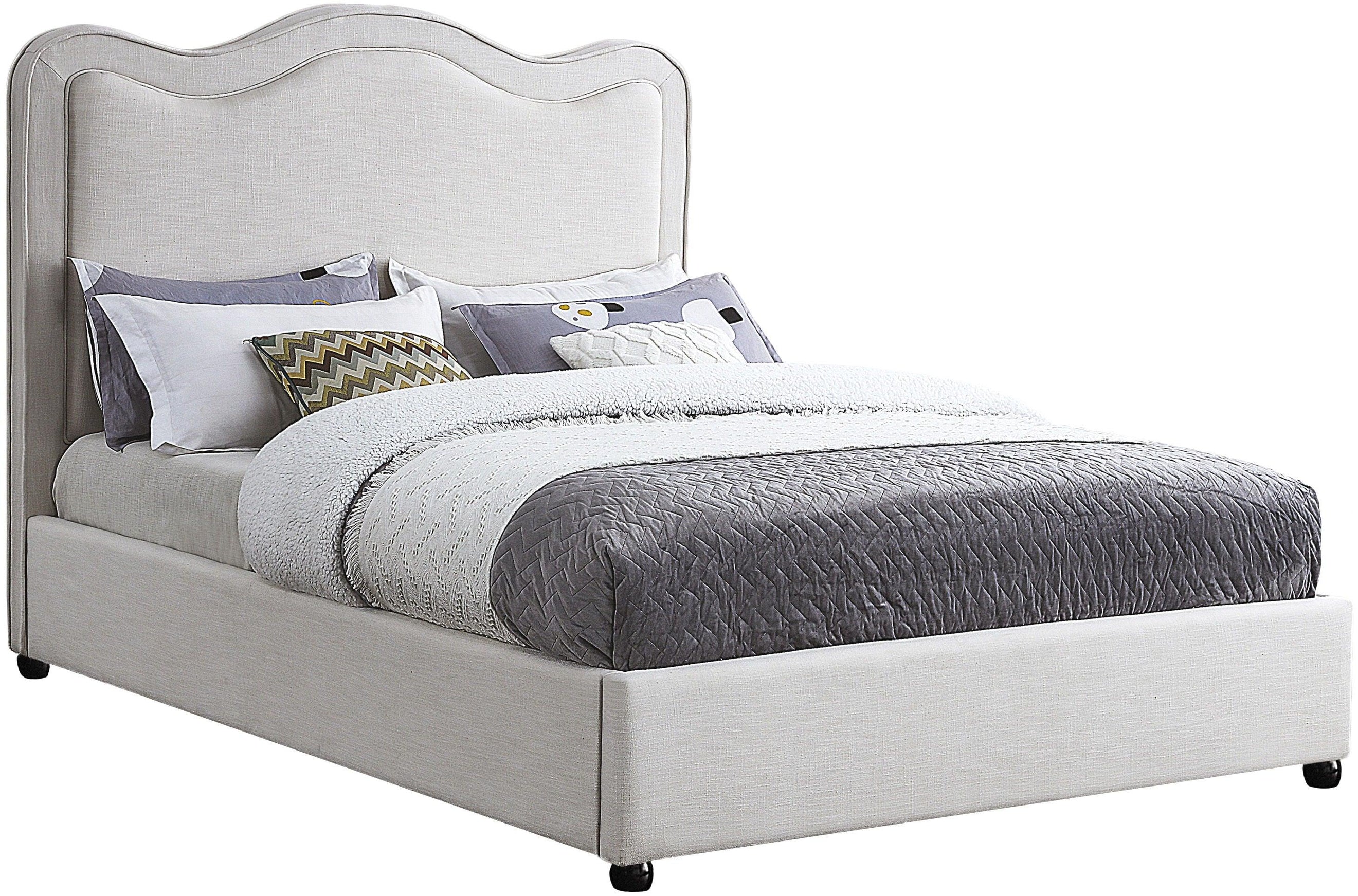 Meridian Furniture - Felix - Bed - 5th Avenue Furniture