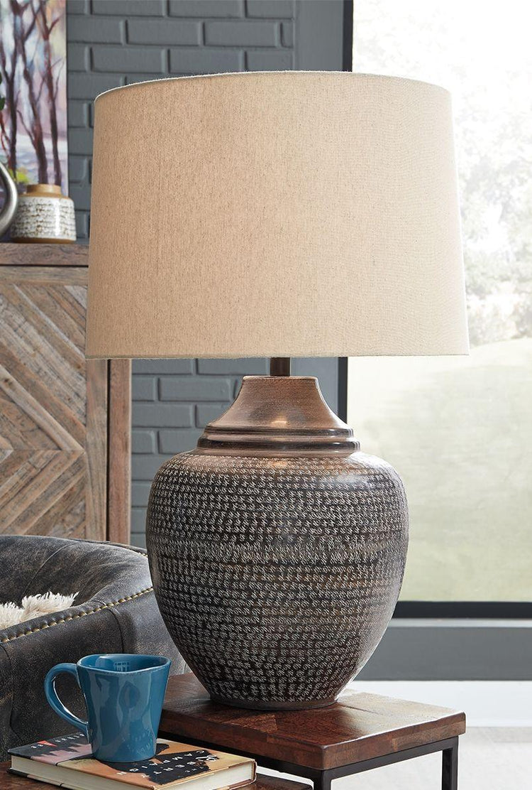 Ashley Furniture - Olinger - Brown - Metal Table Lamp - 5th Avenue Furniture