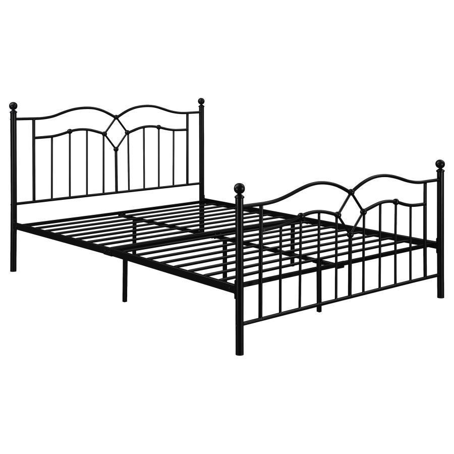 CoasterEveryday - Klossen - Queen Platform Bed - Black - 5th Avenue Furniture