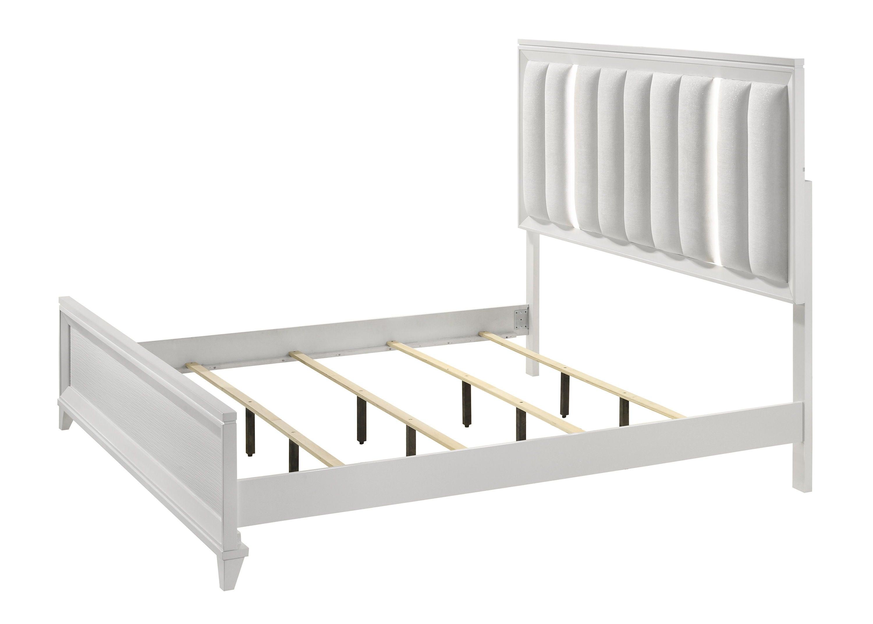 Crown Mark - Cressida - Bed With Slats - 5th Avenue Furniture