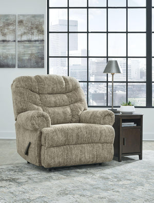 Signature Design by Ashley® - Movie Man - Zero Wall Recliner - 5th Avenue Furniture