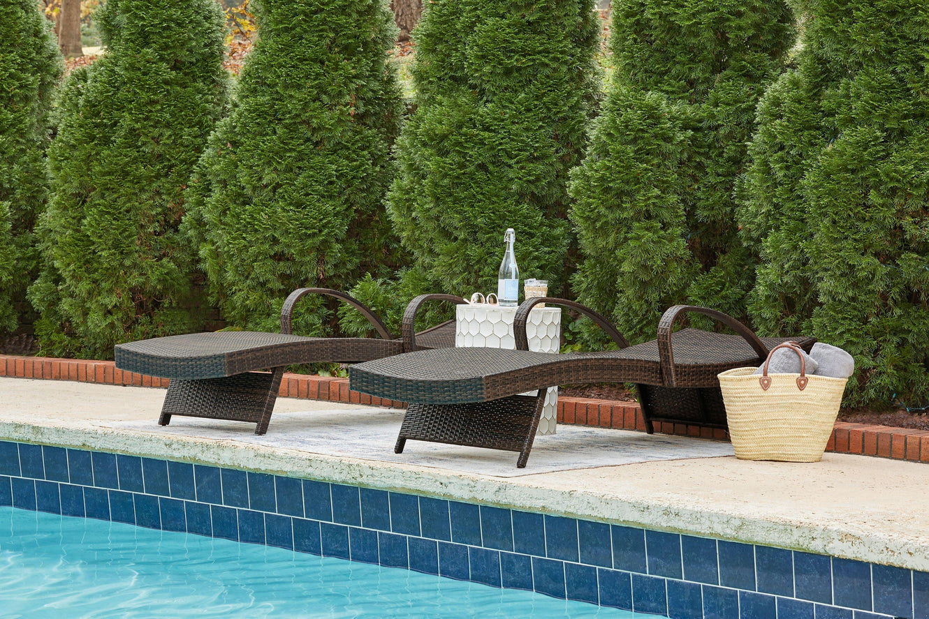 Signature Design by Ashley® - Kantana - Chaise Lounge - 5th Avenue Furniture