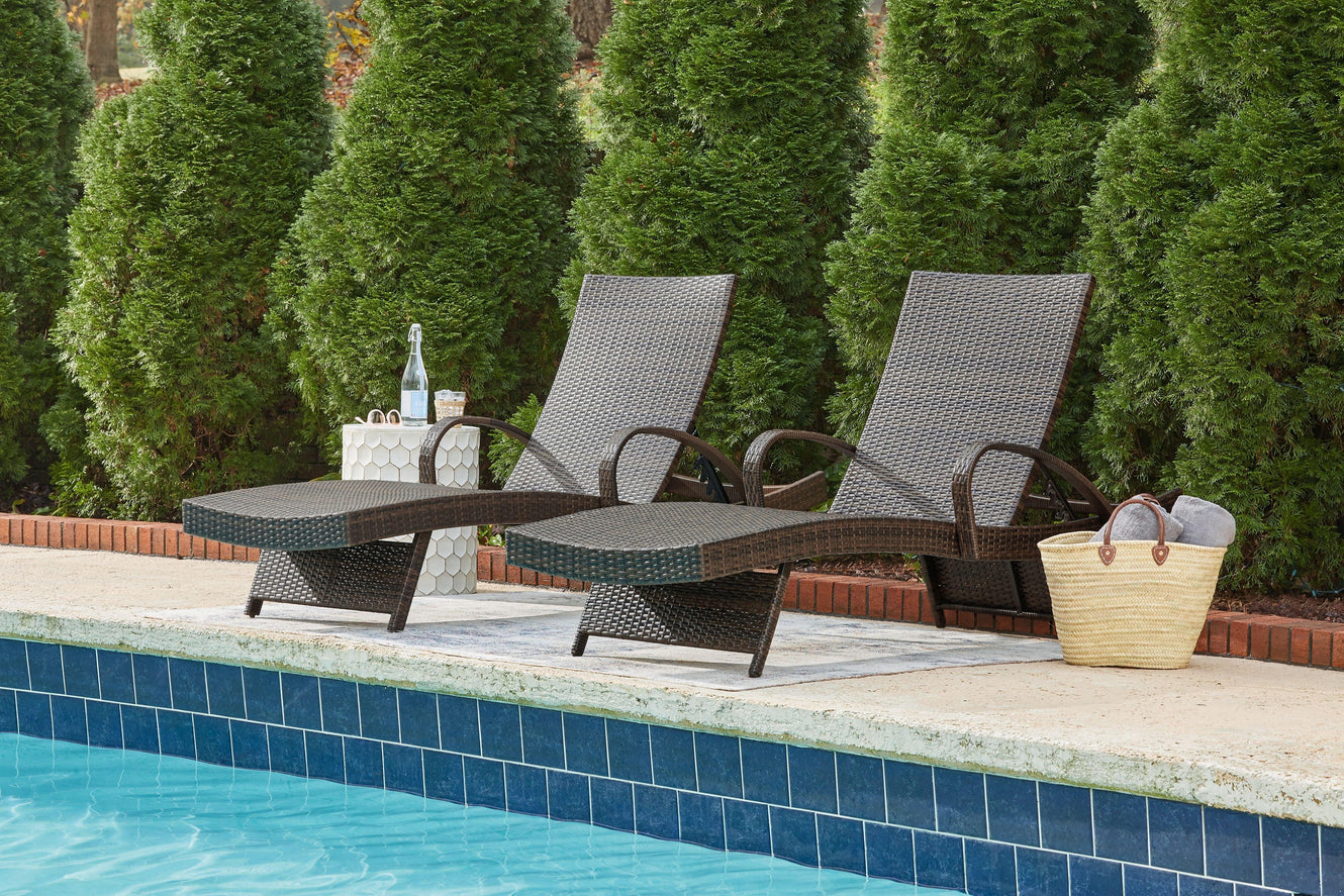 Signature Design by Ashley® - Kantana - Chaise Lounge - 5th Avenue Furniture