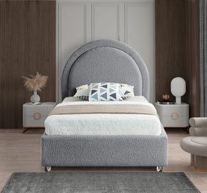 Meridian Furniture - Milo - Bed - 5th Avenue Furniture