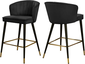 Meridian Furniture - Cassie - Stool (Set of 2) - 5th Avenue Furniture