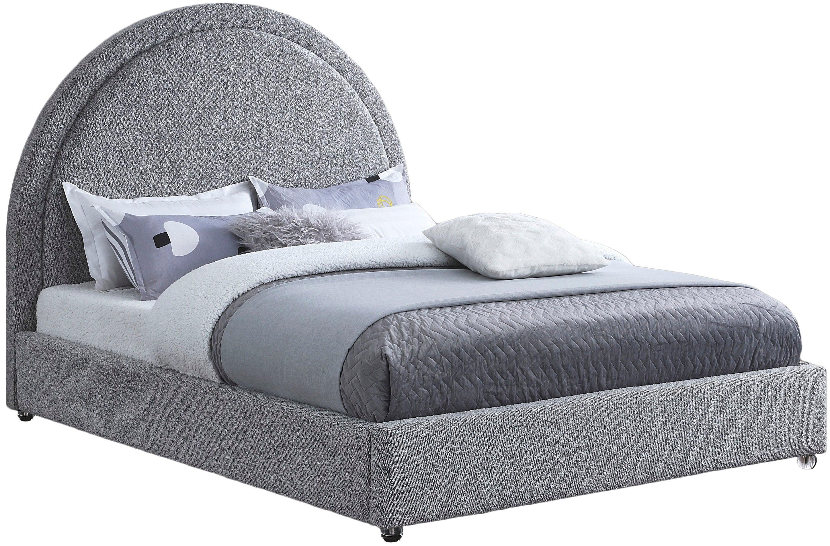 Meridian Furniture - Milo - Bed - 5th Avenue Furniture