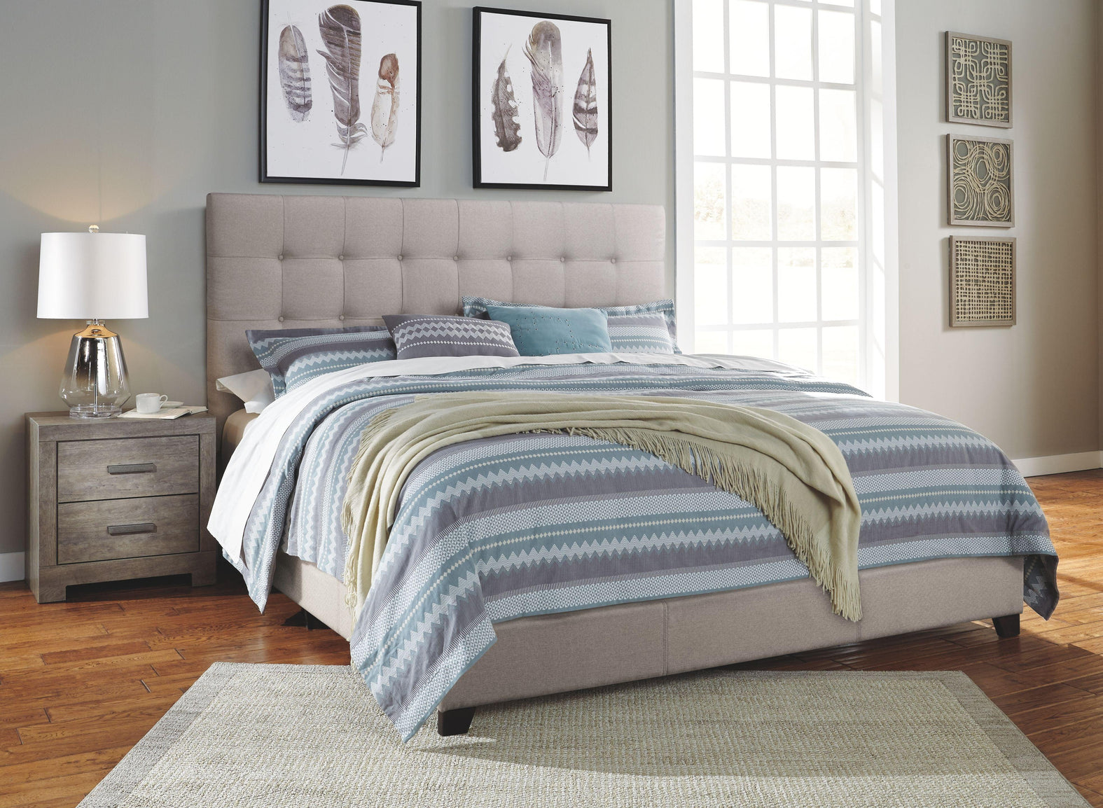 Ashley Furniture - Dolante - Upholstered Bed - 5th Avenue Furniture