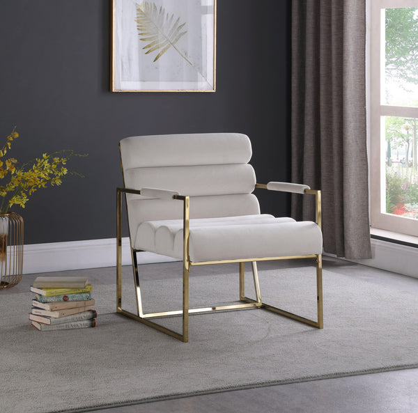 Meridian Furniture - Wayne - Accent Chair - 5th Avenue Furniture