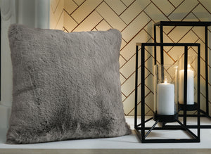 Ashley Furniture - Gariland - Faux Fur Pillow - 5th Avenue Furniture